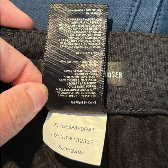 Kut From The Kloth Freyer Ponte Straight Leg Pants Navy/Black Print 24W - Picture 10 of 14